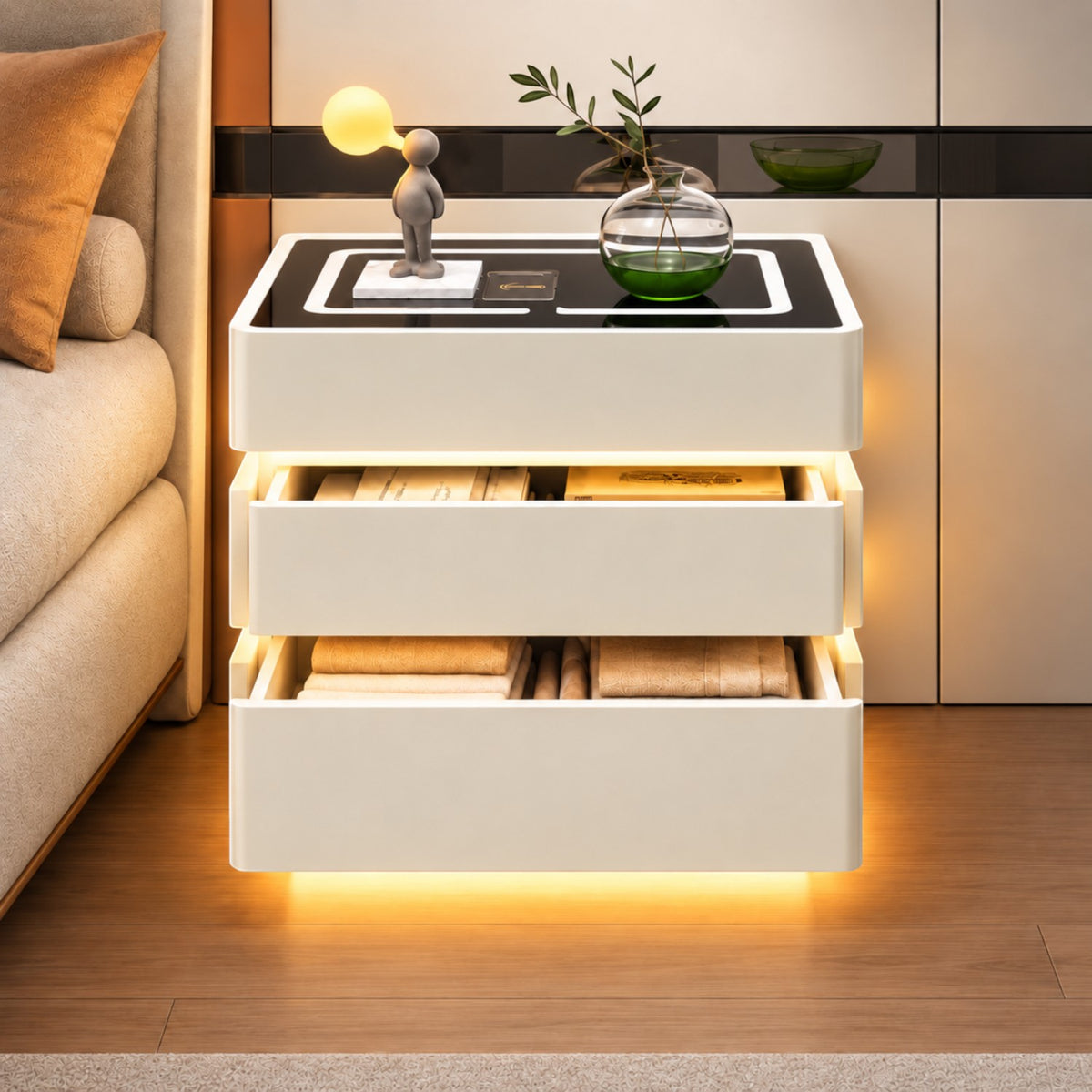Noptiera Multifunctionala cu 3 Sertare, Design Suspendat, Incarcare Wireless si Boxa Bluetooth, Iluminare LED Ambientala Tricolora, 50x40x72cm
